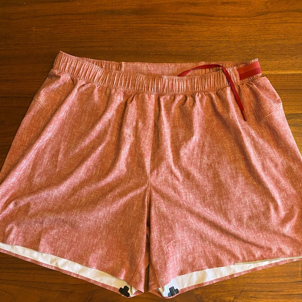 lululemon Mens lined Shorts